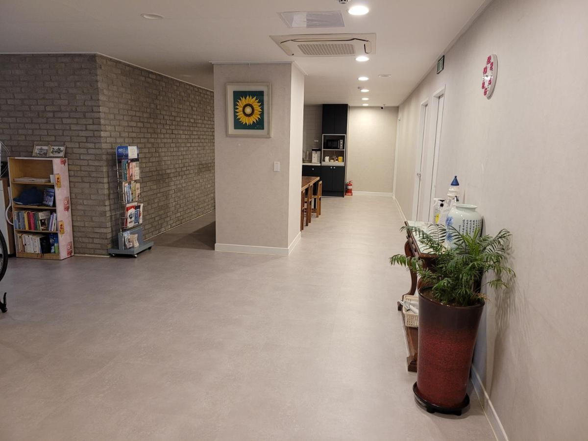 Lighthouse Guesthouse Mokpo Zewnętrze zdjęcie